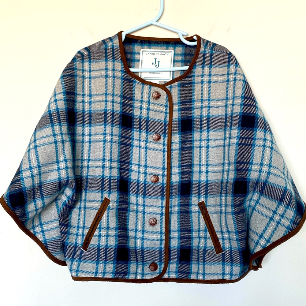 Janie and Jack Poncho Size 3-4 years